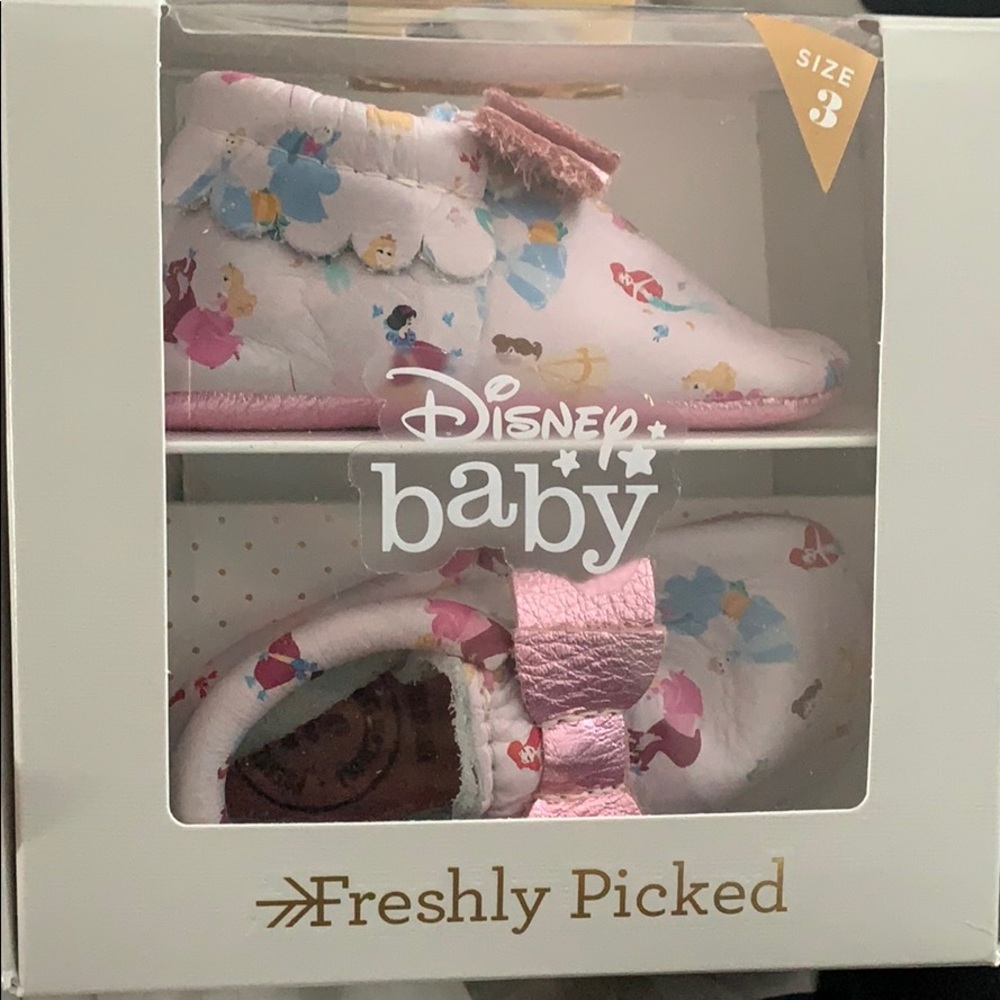 Disney Princess Bow Moccasins
